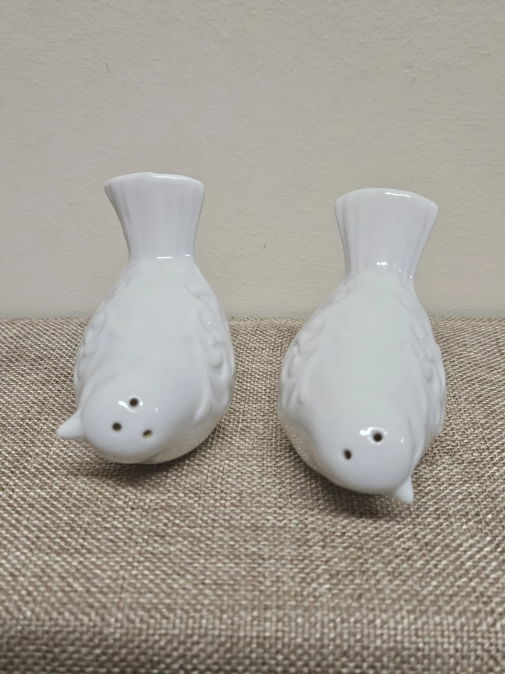 Pier 1 Ceramic Bird Salt & Pepper Set